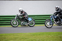 Vintage-motorcycle-club;eventdigitalimages;mallory-park;mallory-park-trackday-photographs;no-limits-trackdays;peter-wileman-photography;trackday-digital-images;trackday-photos;vmcc-festival-1000-bikes-photographs